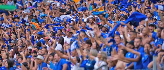 Torcida do cruzeiro.jpg
